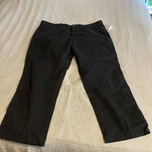 W44 L32 Amazon Essential black dress pants